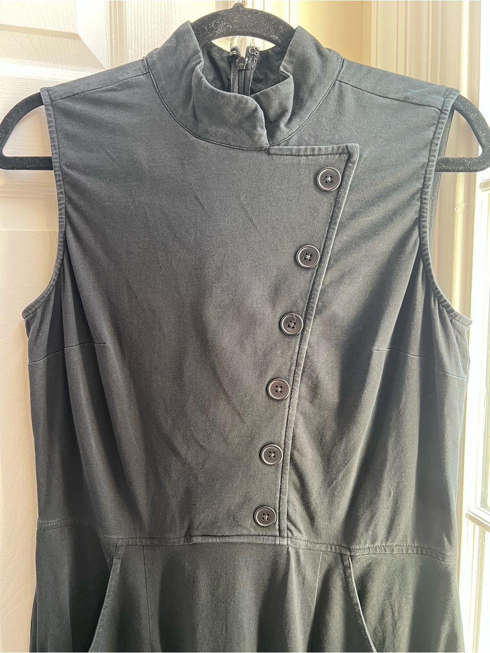 eshakti Sleeveless Black Midi Dress with Asymmetrical Button Placket - Picture 3 of 12
